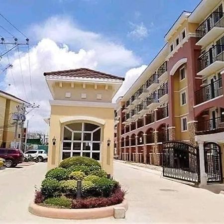 Cozy Condo Davao Exterior foto