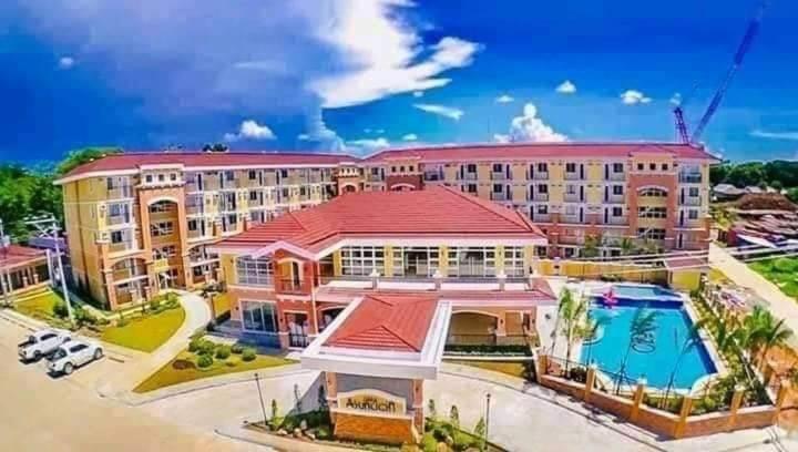 Cozy Condo Davao Exterior foto